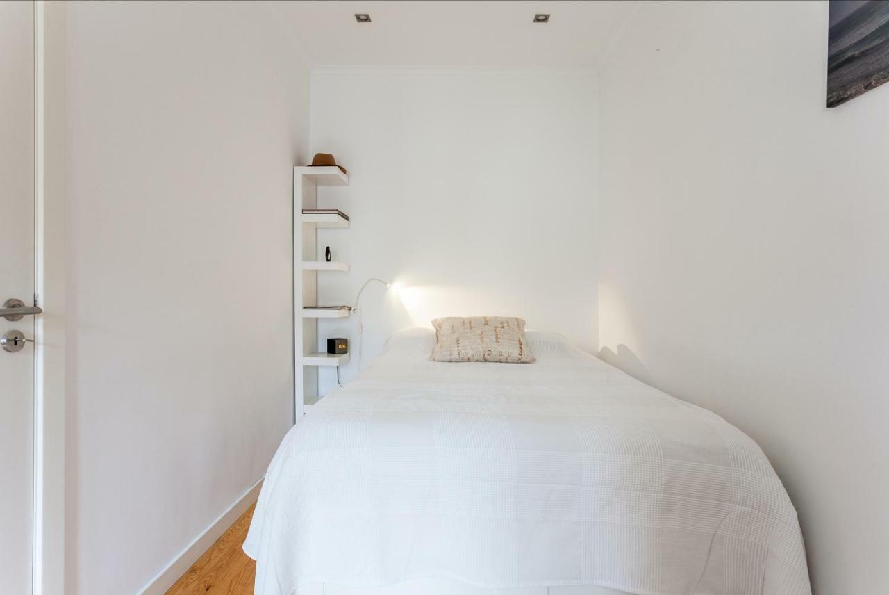 Altido Charming 1br Apt With Workspace In Sao Bento Appartement Lisboa